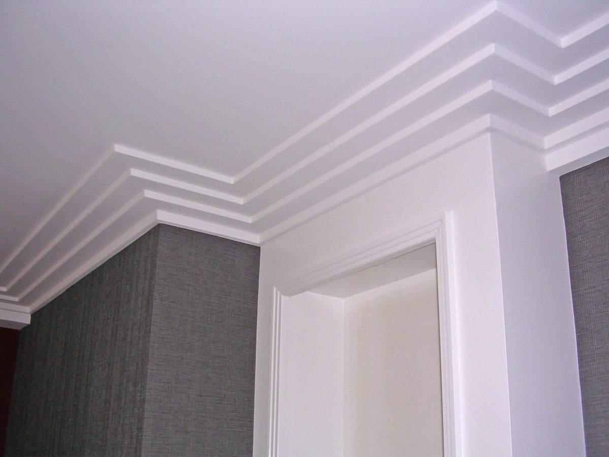 Corniche contemporaine en staff-mise en situation-corniche plafond-corniche platre