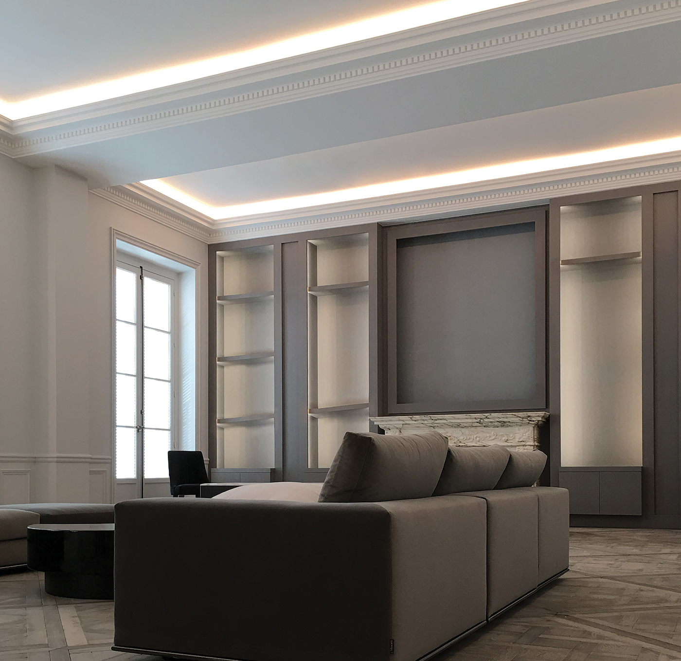 Corniche D898 ornementée posée en éclaiarge indirect