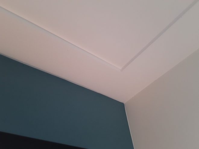 optez pour une décoration en toute simplicité avec ce bord propre de 30 cm de largeur a coller sur votre plafond
